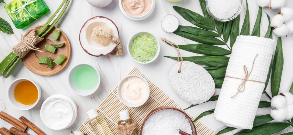 top-view-natural-cosmetics-min top-view-natural-cosmetics-min